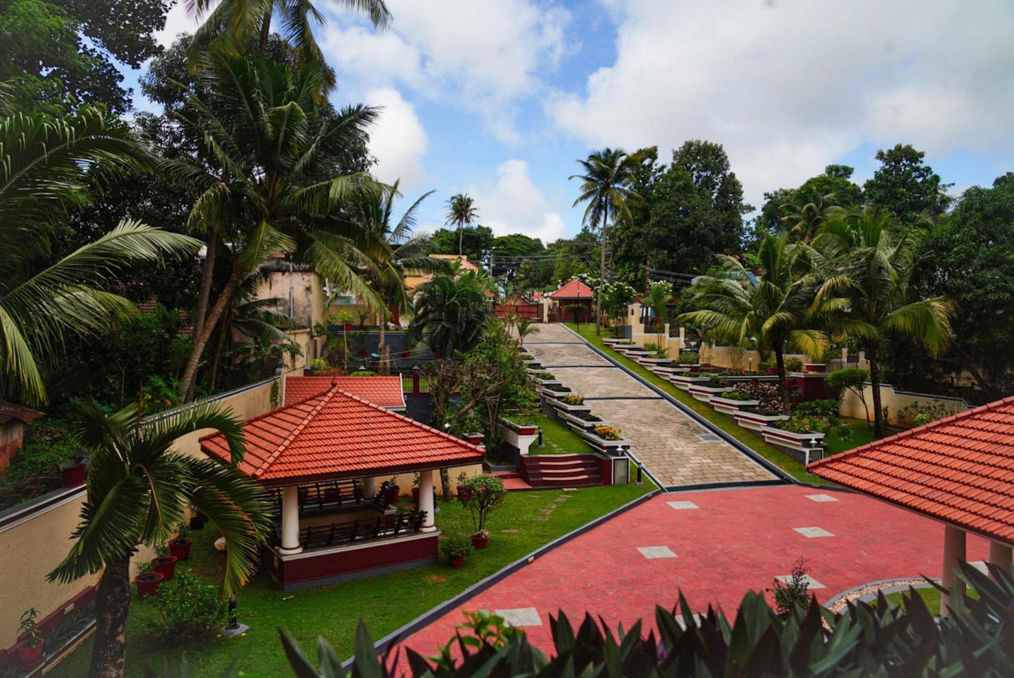 Parvathy Serenity In Varkala Attingal Exterior foto